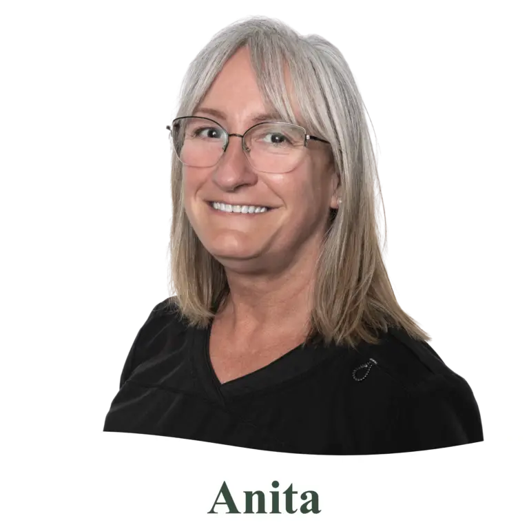 Anita - headshot